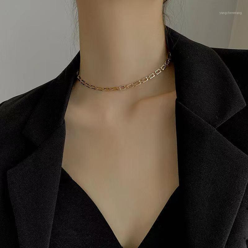 

Chains 2021 Simple Checkered Chain Necklace Female Ins Trendy Hip-hop Short Niche Design Classic Cold Wind Clavicle