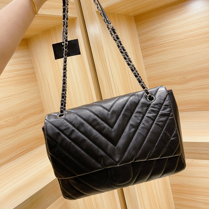 

Itay Womens Classic Maxi Flap Bags Top Quality Calfskin Chevron Line V-stitch Quilted Matelasse Chain Crossbody Shouder Famous Designer Luxury_handbags 33C/40C, 33*22cm