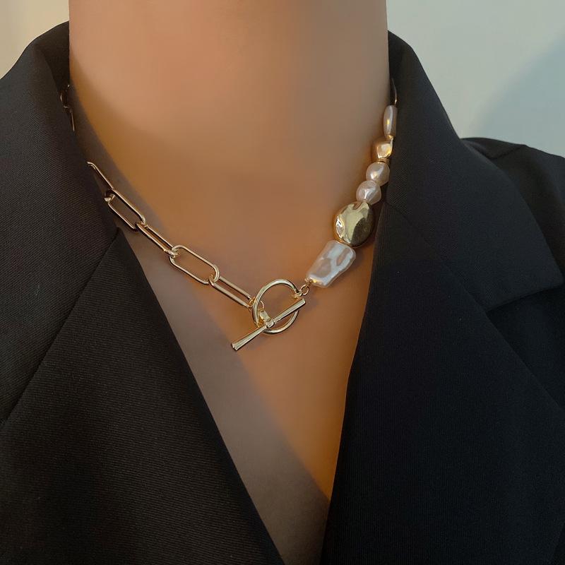 

Chokers Temperament Fashion Chain Asymmetric Neckalce For Woman Hyperbole Irregular Chunky Necklace