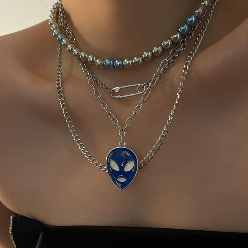 

Chokers HUANZHI 2021 Punk Design Double Layer Blue Green Glaze Alien Safety Pin Metal Necklace For Women Man Daily Jewelry