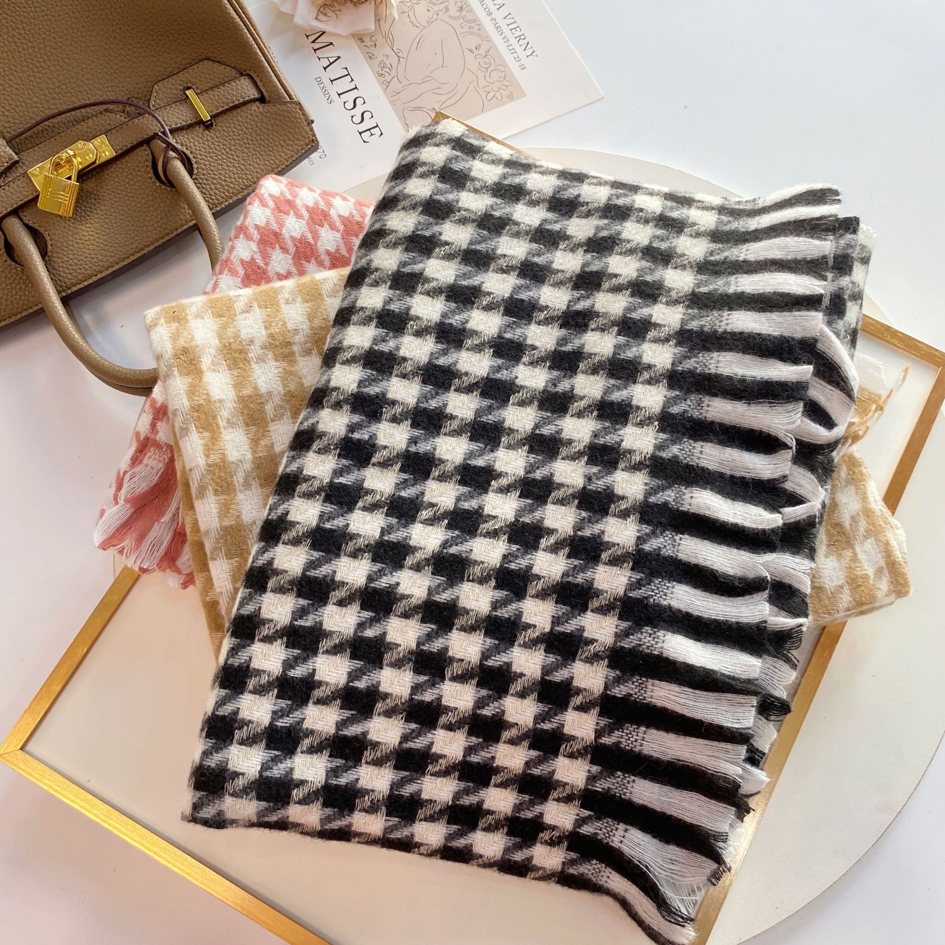 

2021 New Houndstooth Cashmere Plaid Scarf Female Korean Student Cute Scarf Female Classic Warm Shawl No. 6