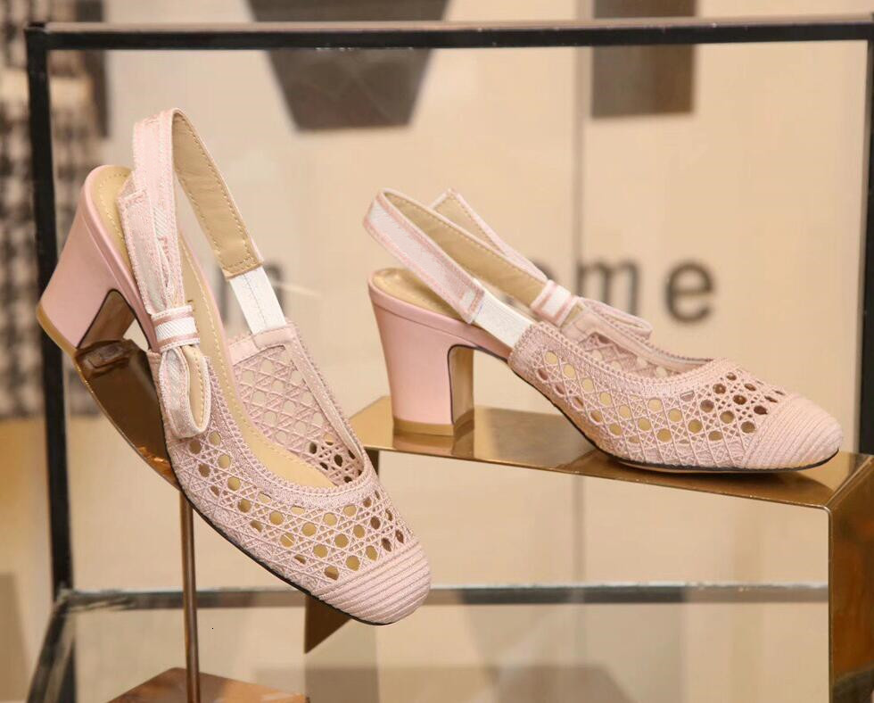 

Sandals Fashion Women's Casual Summer Beach slippers high quality Net surface hollow out shoes female flip flops woman Comfortable Sandal OU6J