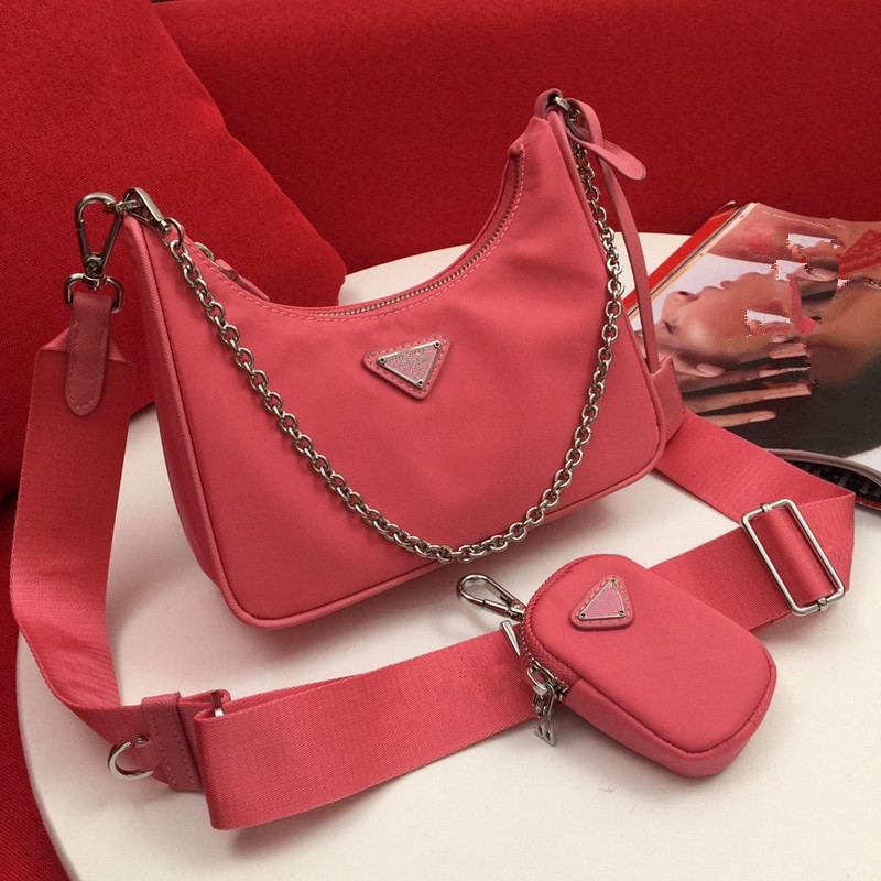 

Luxury Bags Re-Edition 2005 Re-Nylon bag Saffiano trim Totes Removable Chain Handle Detachable adjustable logo-print woven nylon shoulder strap MUti-Color handbag