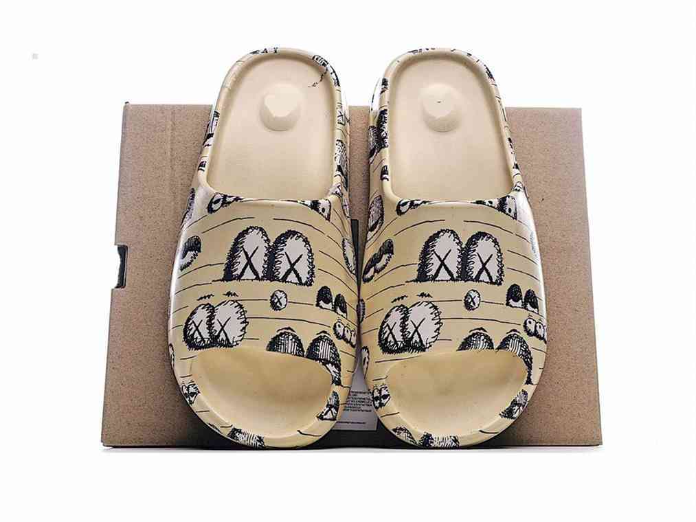 

Fashion brand slippers for men super great quality indoor outdoor basketball football soccer sneakers sports sandal leisure women gift birth, Black
