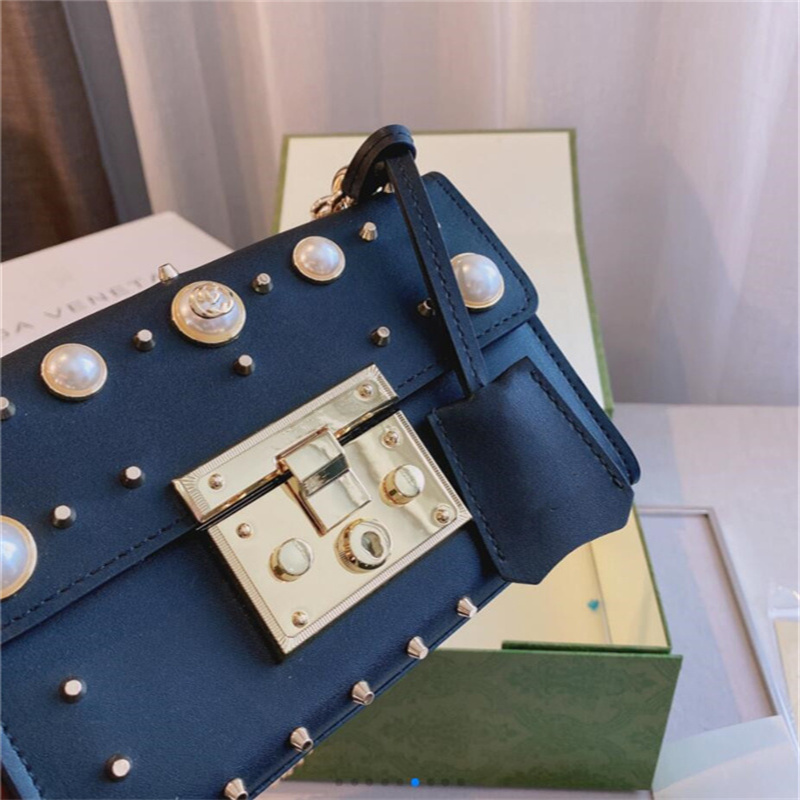 

Womam Handbag Top Quality Cowhide Vintage Pearl Qivets Crossbody Bag Classic Wave Pattern Women Luxurys Designers Shoulder Bags 4 Colors
