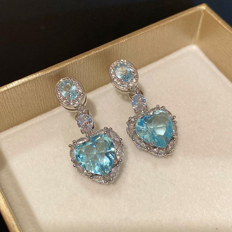 

Dangle & Chandelier 2021 Fashion Blue Heart Rhinestone Tassel Earrings Female Large Luxury Long Jewelry Sexy Girl Friends Gift
