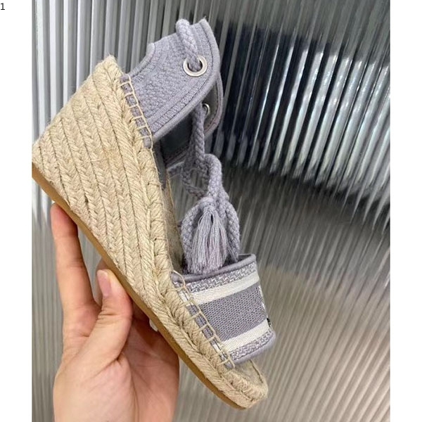 

Prad Top women fashion baotou sandals breathable platform light weight women's twine weave cross tie laces fisherman shoes MKJ002