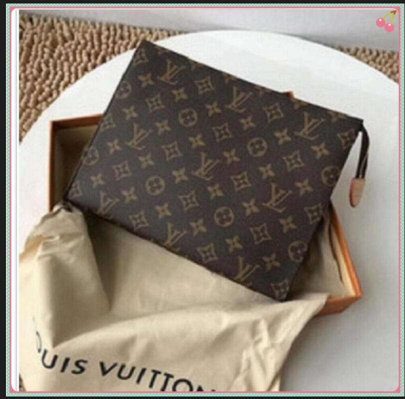 

LV LOUIS 1 VITTON Hand bag Travel Toiletry Pouch 26cm Protection Makeup Clutch Women Leather Waterproof Cosmetic Bags For