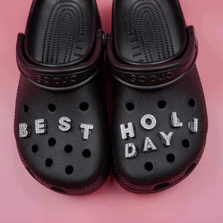 

Bling Bling Designer Accessories Luxury Metal Letter Clog Charms For Croc Shoe Decoration