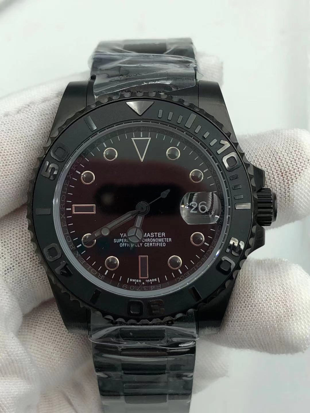 

2021 luxury men's mechanical watch solid color black disc 40mm automatic sports stainless steel waterproof Sapphire, Slivery;brown