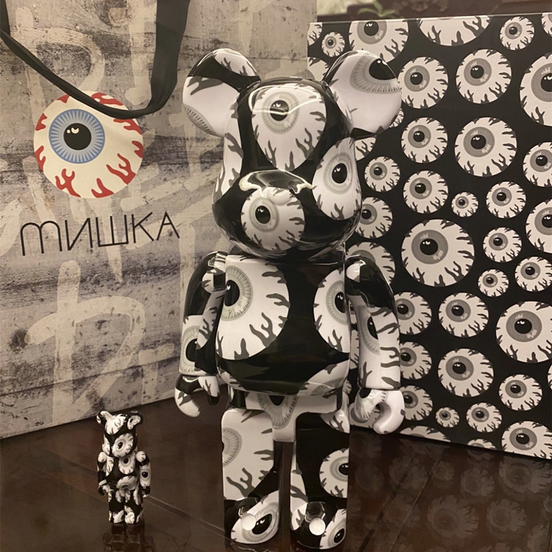 

The new hot-selling bearbrick building blocks bear 400% eyeball Japanese dolls hand-made blind box children's gift toys 28CM