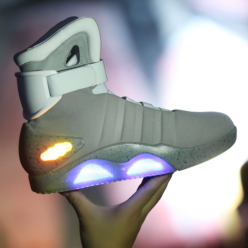 

Fashion-Back To The Future Shoes Cosplay Marty McFly Sneakers Shoes LED Light Glow Tenis Masculino Adulto Cosplay Shoes Rechargeable no logo, Grey