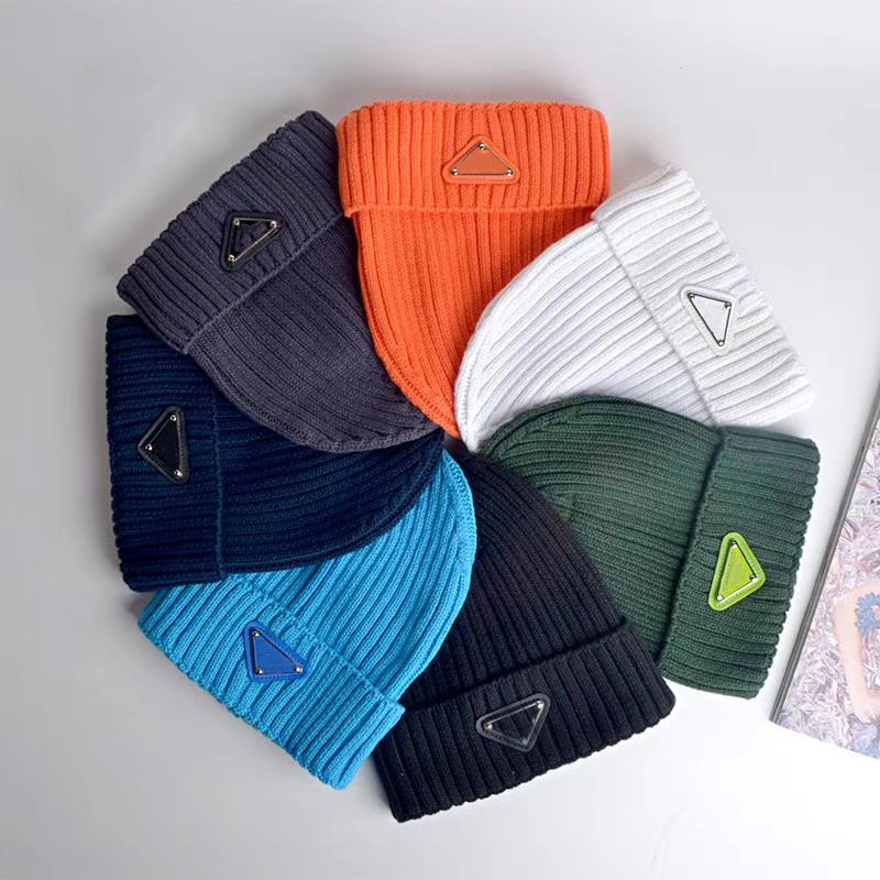 

Designer Mens Beanie Cap Luxury Skull Hat Knitted Caps Ski Hats Fitted Unisex Winter Casual Outdoor Fashion Beanies, Dark grey