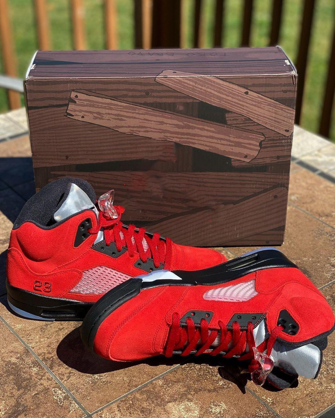 

2021 Top Air Authentic 5 Raging Bull Shoes 3M REFLECTIVE Varsity Red/Black-White Man Outdoor Sports Sneakers With Original Box