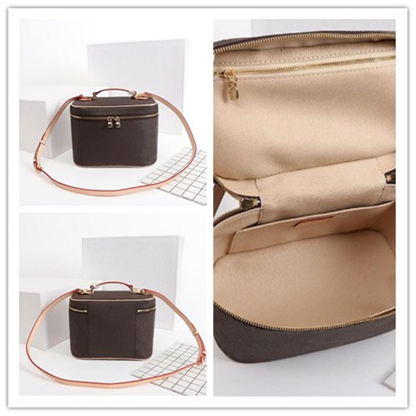 

Designer Makeup Bag Women Old Flower Make Up Bag Designer Pouch Fashion Designer Cosmetic Bag Handbag Shoulder Bags, Brown