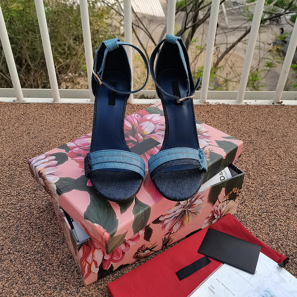 

Sandals Women Red Bottom High Heels Slides Womens Luxurys Designers Shoes Genuine Leather Pumps Lady Slipper Wedding Bottoms with box dust bag size 35-41, 15