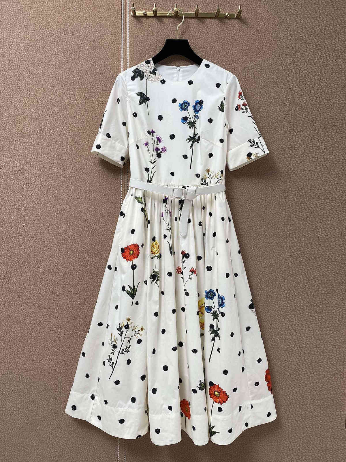 

Truevoker Lady Fancy Flower Print Mid Calf Length Resort Vestidos Female Summer Runway Cotton Dress Chic Belted Robe 210602, White