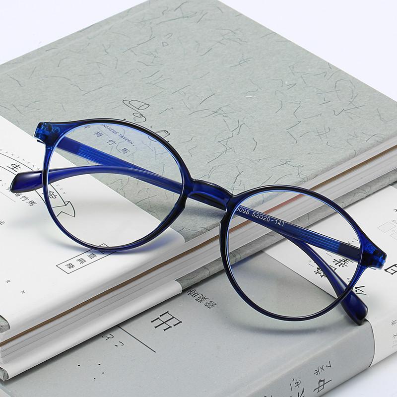 

Fashion Sunglasses Frames Vintage Eyeglasses Frame Women Designer Transparent Eye Glasses For Woman Blue Light Plastic
