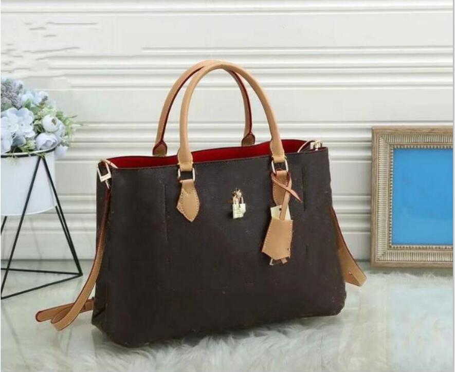 

2021 designer bag premium leather handbag lady shoulder bags diagonally holding large capacity classic style fashion, Yellow