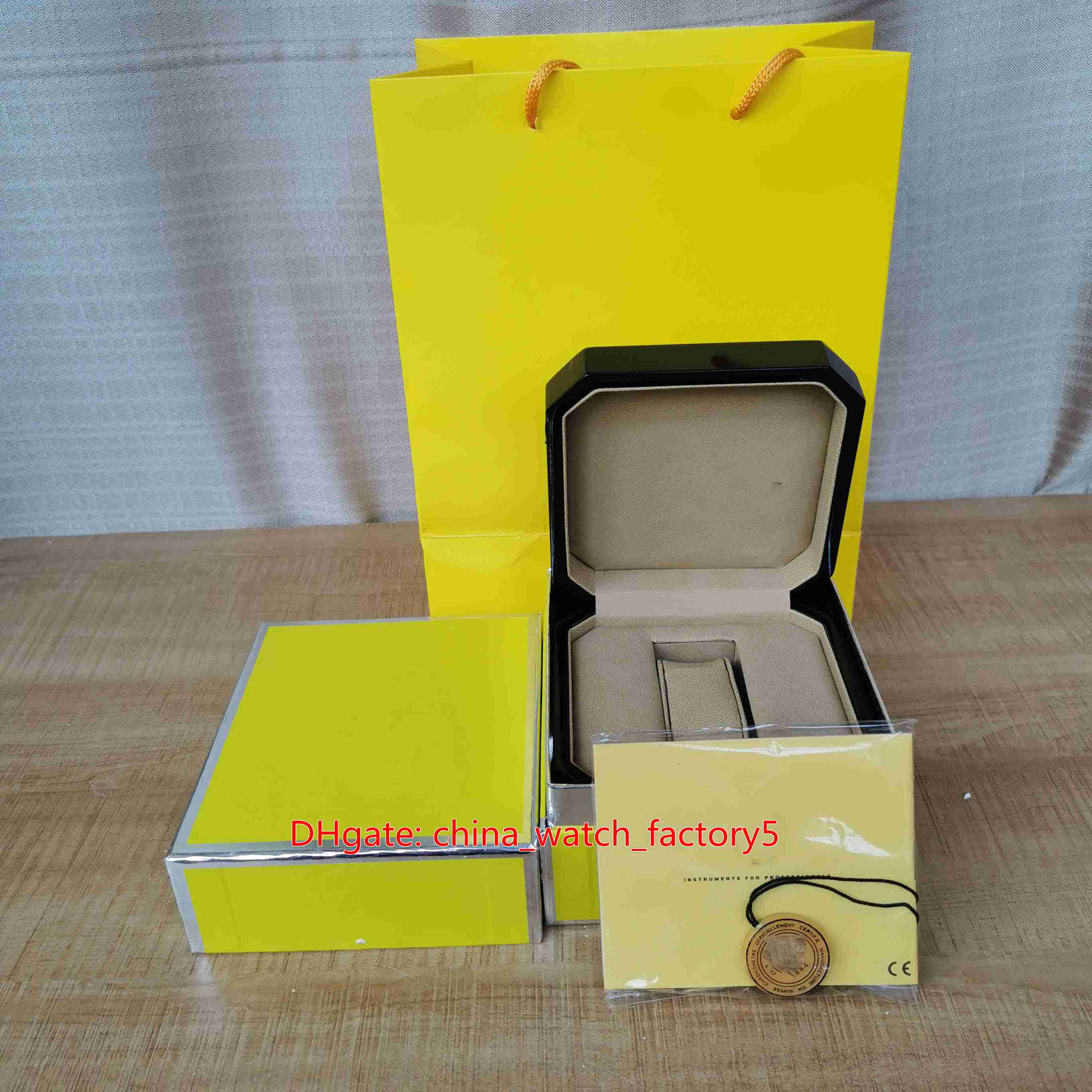 Classic High Quality BL1884 Watches Boxes Fashion Yellow Watch Original Box Papers Wood Leather Handbag For Chronospace SuperAvenger SuperOcean Wris
