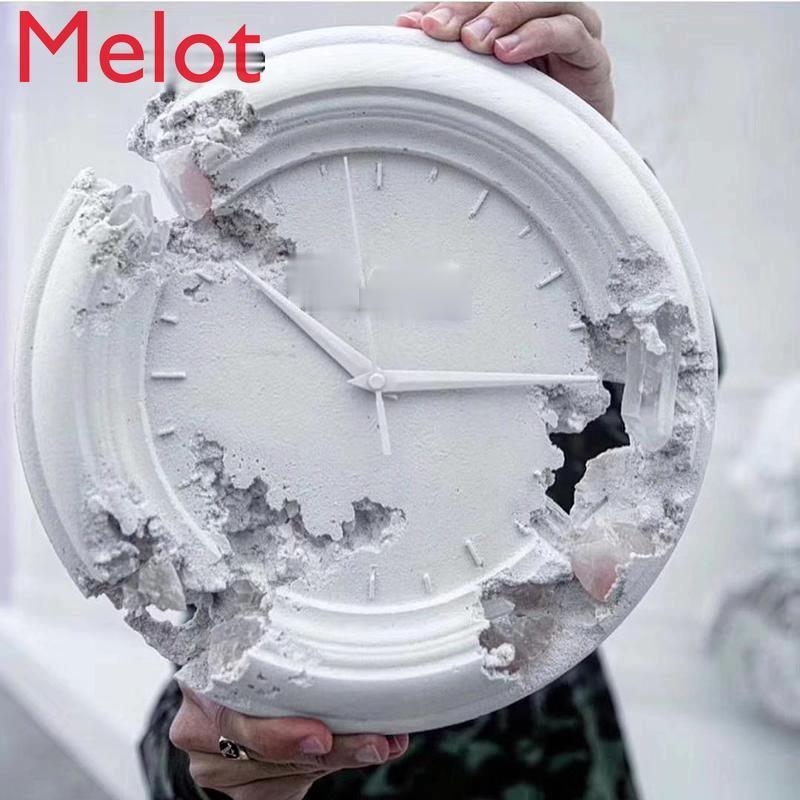 

High-End Luxury Eroded Wall Clock Decoration Sculpture Modern Fashion Italian Clocks