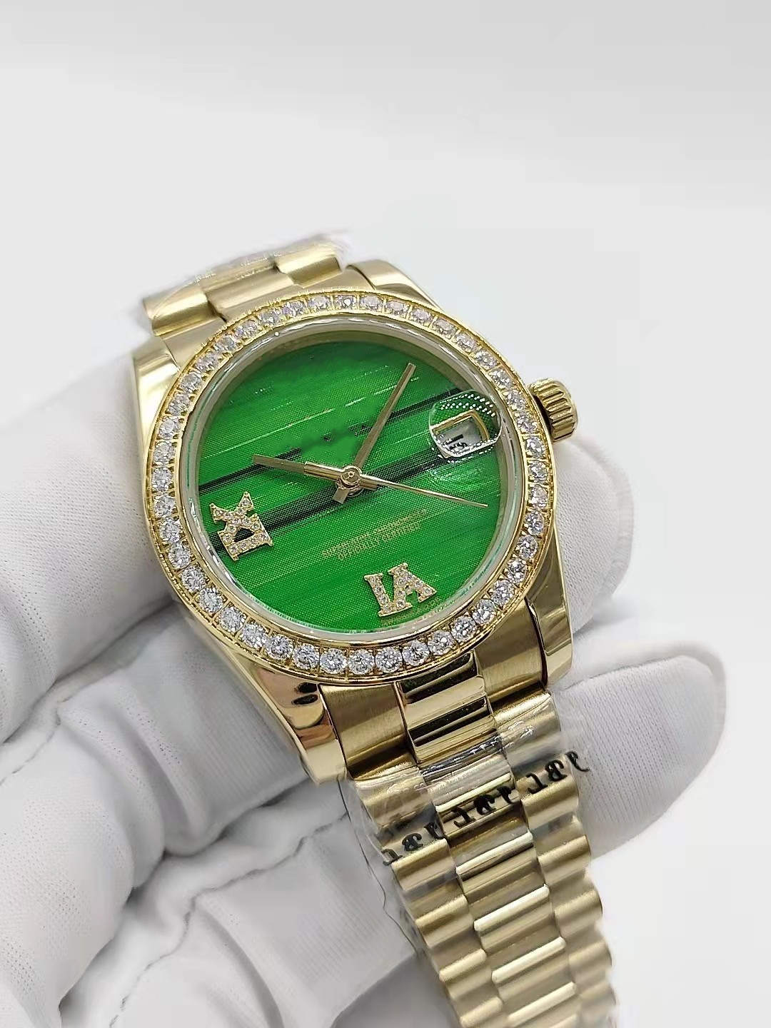 

Ladies Automatic Mechanical Watch Diamond Bezel Classic Malachite face 31mm stainless steel buckle, Camel