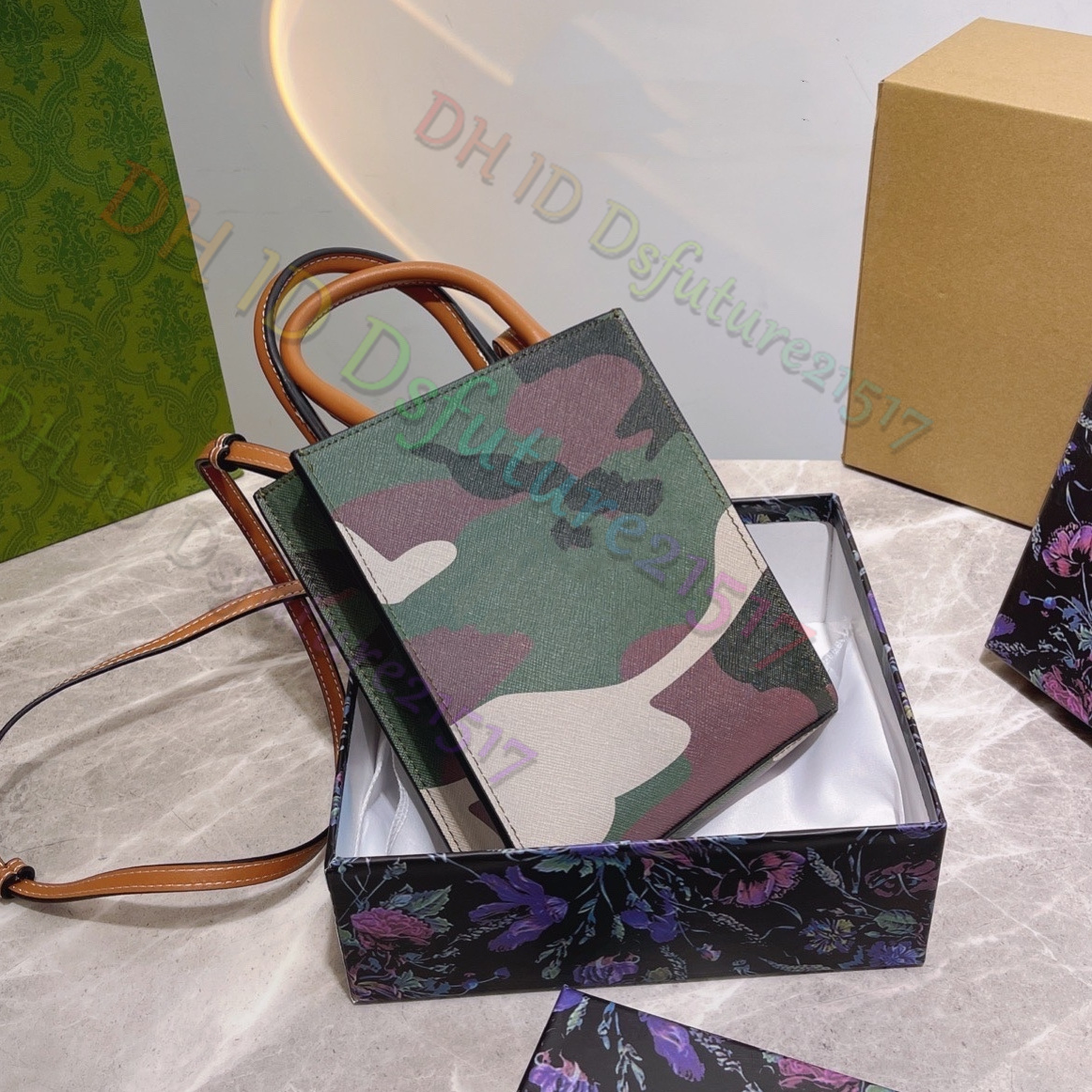 

2021ins women Fashion Camouflage color Printed Mini shopping bags Luxurys Designers Handbags Multicolor Totes Classic shoulder handbag crossbody Purses Hobos, No bags