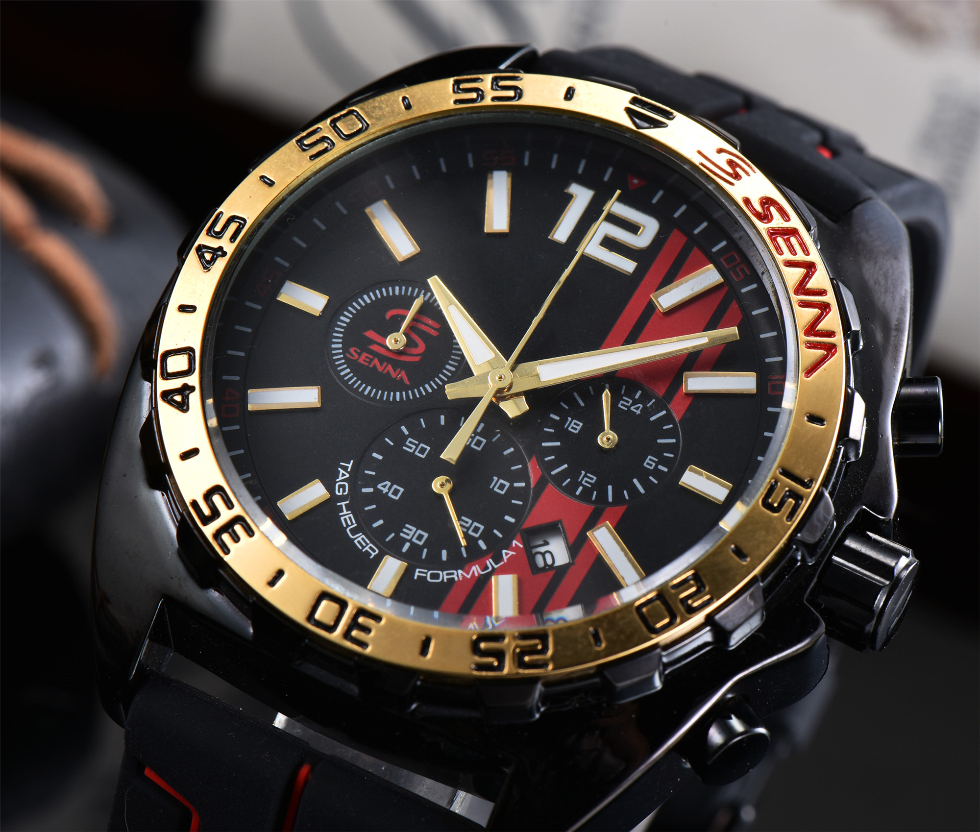 

2021 Quartz Watch Men Fashion Mens Watches with Silicone strap Sports Chronograph High Quality gifts