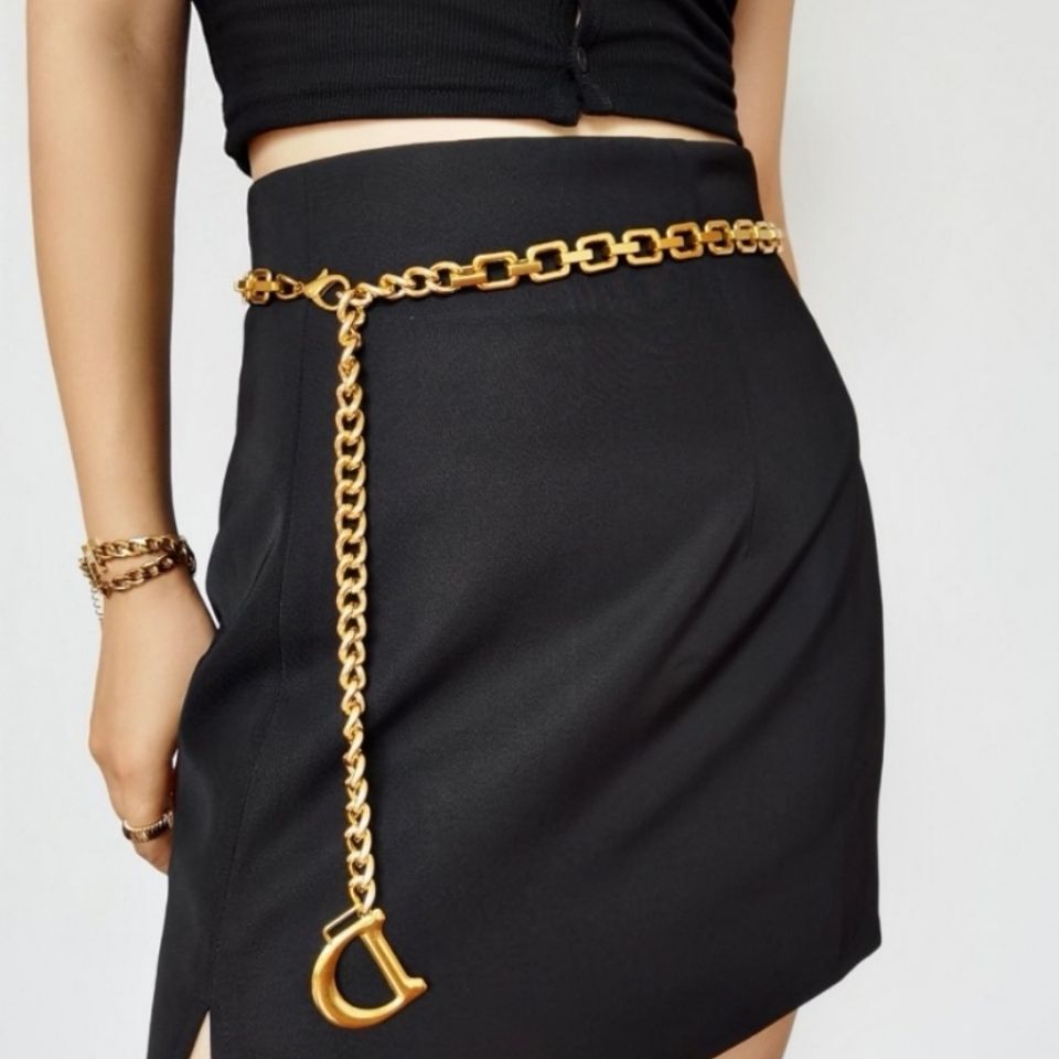 

Women Gold Chains Belts Fashion Designers Belt Link Luxury Waist Chain Womens Metal Alloy Dress Accessories D Letter Waistband Girdle Belts, As pic