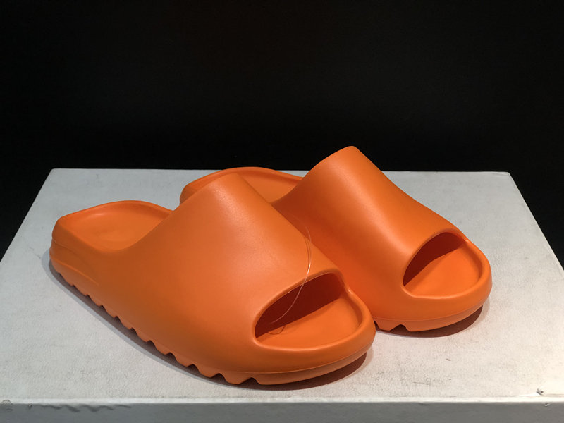 

Enflame Orange Slippers Bone White Black Soft Sandals outdoor Trainers Sand Resin Slide Gold sneakers Beach Hotel Gear bottoms Size 5.5~11.5