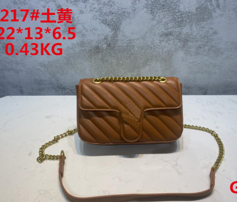 

Wholesale Evening bags luxurys designers handbags top leather material kill letter style design gift bag shoulder SLY93.