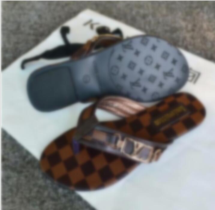 

2021 Brand Wonen Sandals New Flip-flops Sandals Slide Striped Sandals With Rubber Sole With Web Rubber Strap Women Black Indoor ':2 Fli
