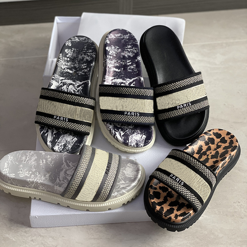 

2021 Women designer platform sandals Dway Slide Slipper Embroidered Cotton Slippers Shoes Print Summer Wide Flat Lady Canvas Lettering Fabric Outdoor Leather Sole, Sock