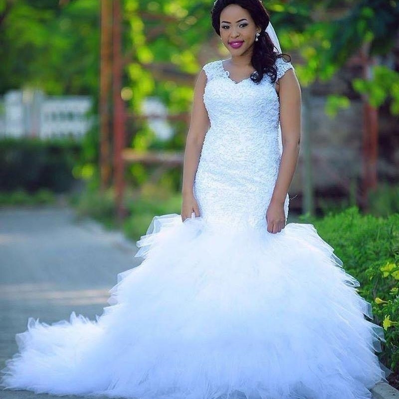 

Wedding Dresses Robe De Plus Size African Bridal Gowns, White;black