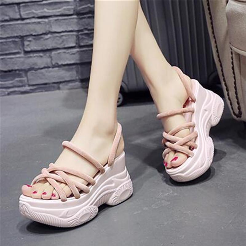 

Women's Wedge High Heel Slides Fashion Woman Summer Outdoor Platform Slippers Girl Chunky Cross Narrow Band Beach Shoes, Black