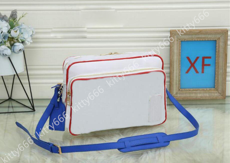 

luxurys designers Tote Shoulder Bag Leather Handbags Women Female Large Capacity Crossbody Bags Fashion Cross Body Men Messenger Bags Free Ship, Brown