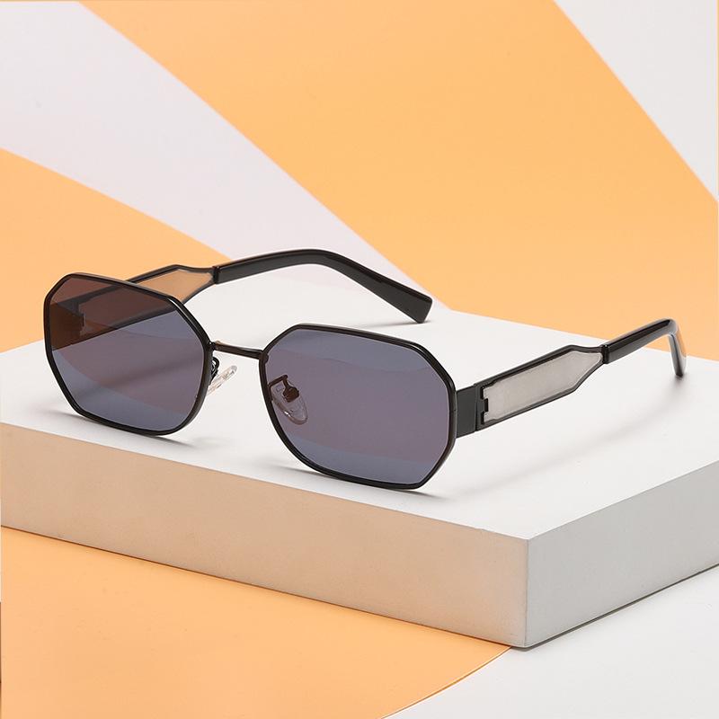 

Sunglasses Fashion Mirror Temples Sunscreen Women High-end Ins Style Small Frame Pink Shades For
