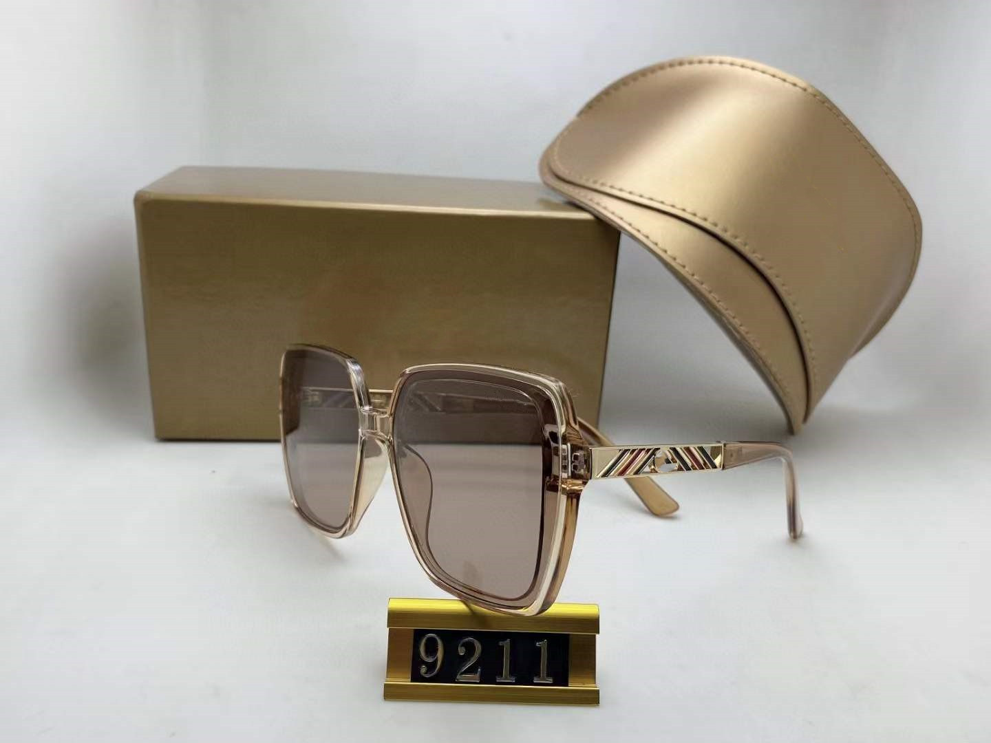 

Luxury Womens Brand 9211S Oversized Square Black Sunglasses Fashion Sunglasses New Women Eyeglasses Sun glasses