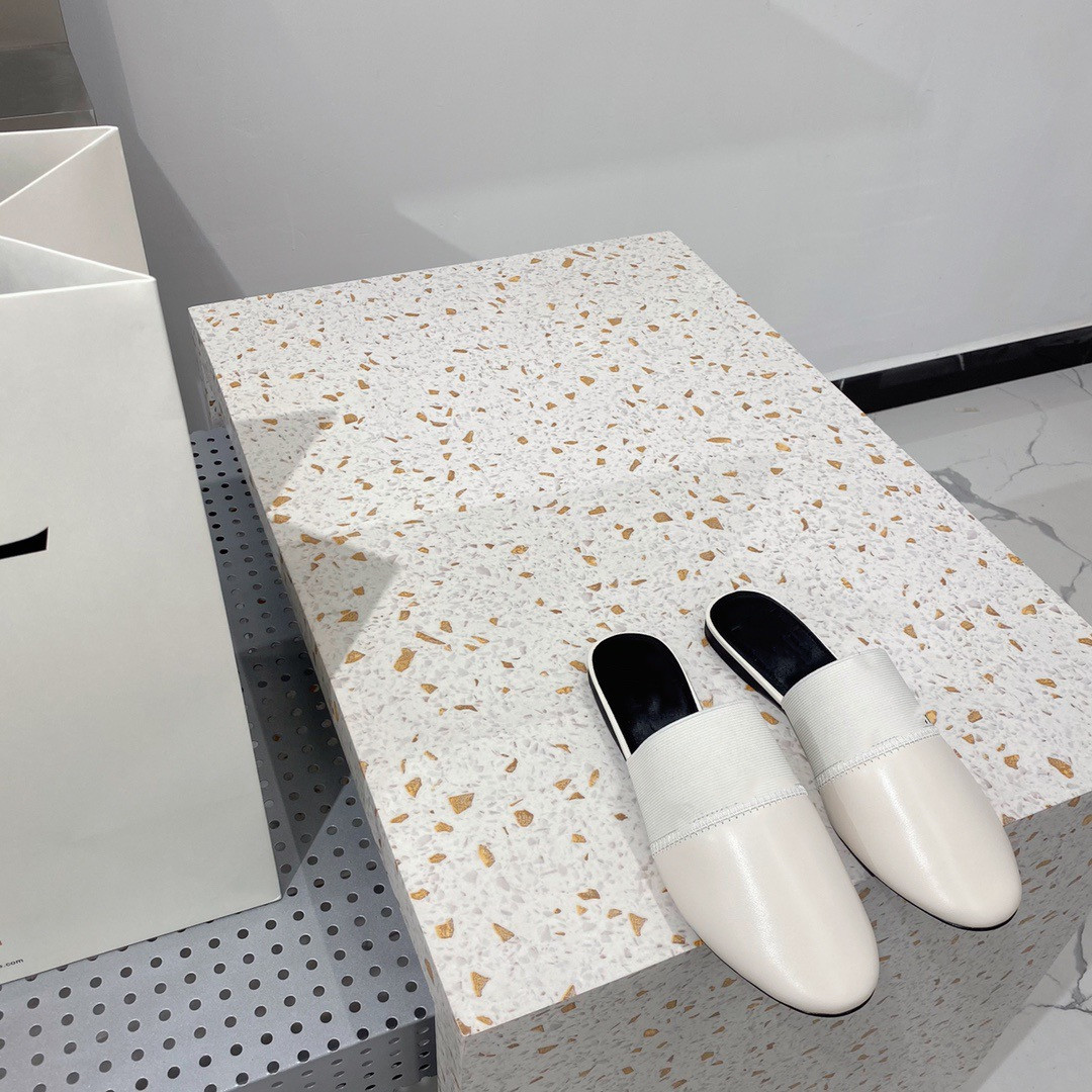 

Dress Shoes Paris style flat bottom slippers wear spring and summer Baotou metal Muller shoes women's black half saucers, White