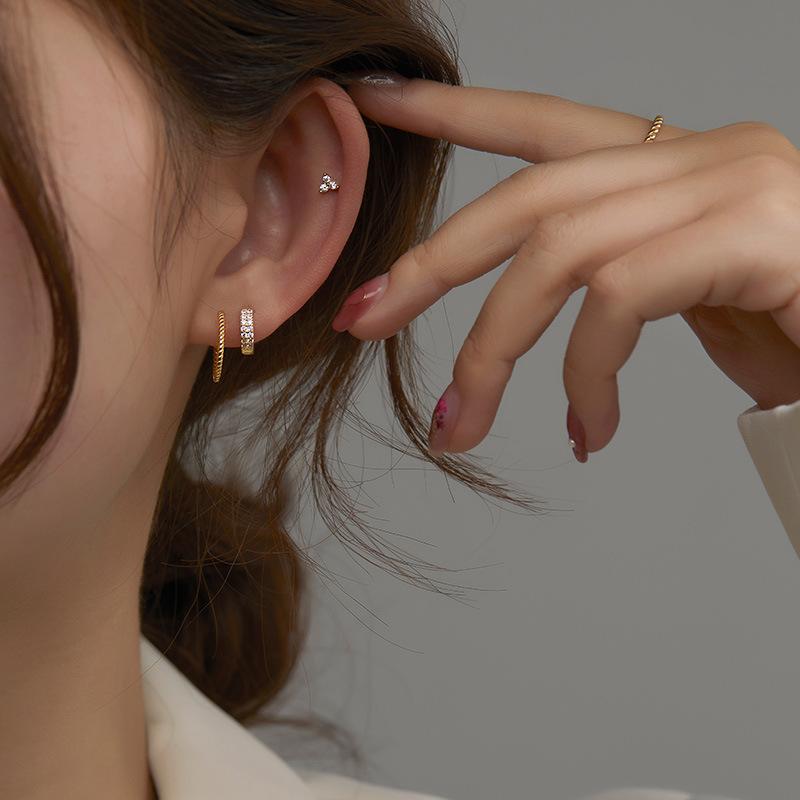 

Stud 3 Pcs Set Twist Small Hoop Earrings Simplicity Hypoakkergenic Exquisite Piercing For Women Jewelry Gift 2022Stud