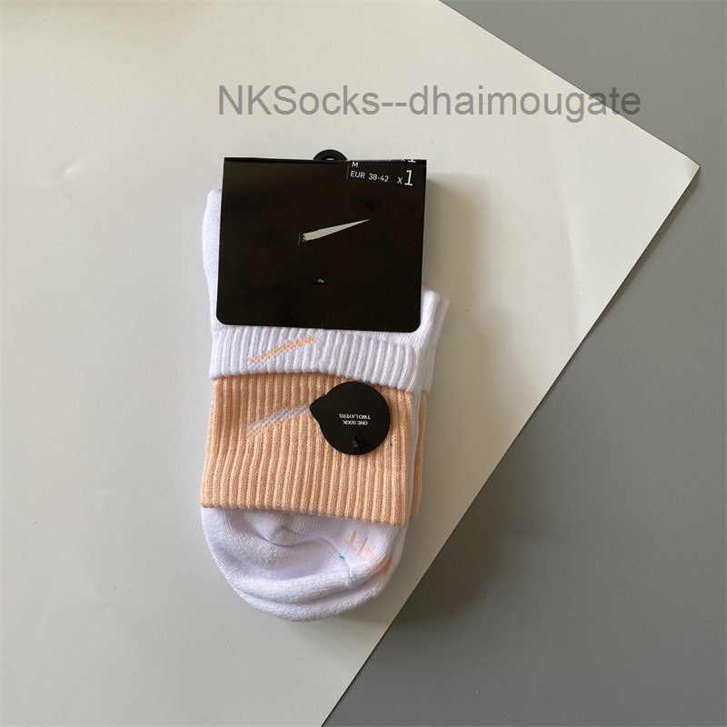 

Fashion Classic Men Socks Hook Brand Color Stitched Men's Women's Long Tube Sports Training Sock Street Couple Middle Tubes Luxury Medium Sportsocks Eur Size Zhdf, Medium tube 2