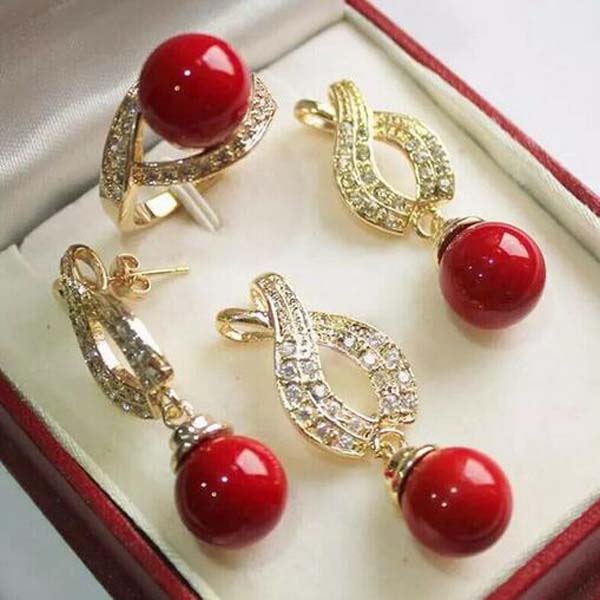

18K Gold Plated red Shell Pearl Necklace Jewelry Set