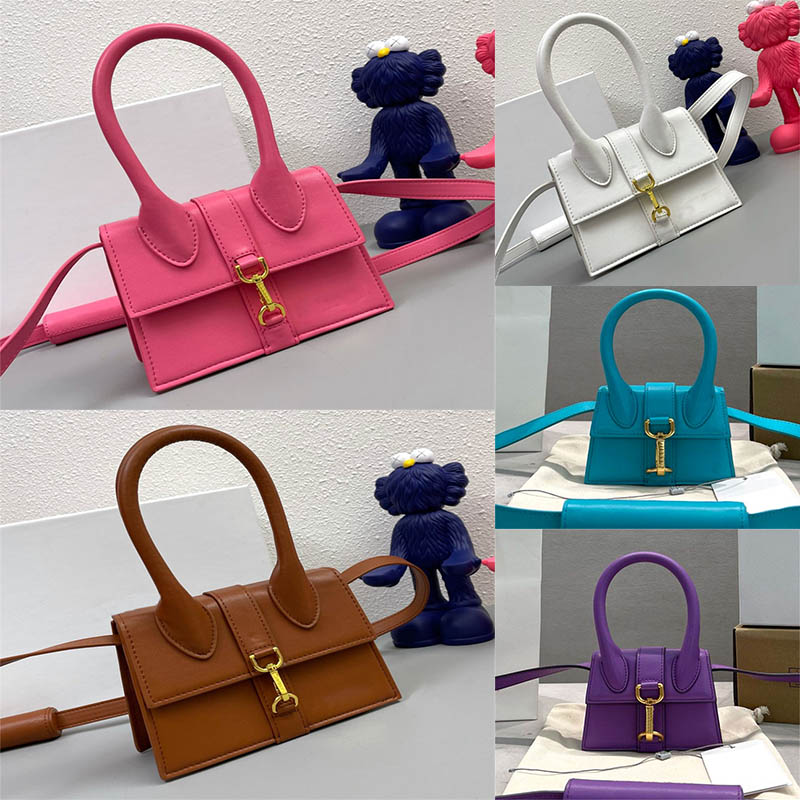 Sacs de soir←e mini sac Le Chiquito Femmes Totes New Fashion Flip Small Square Sac Bags Crossbody Bags Messenger Hands Sacs