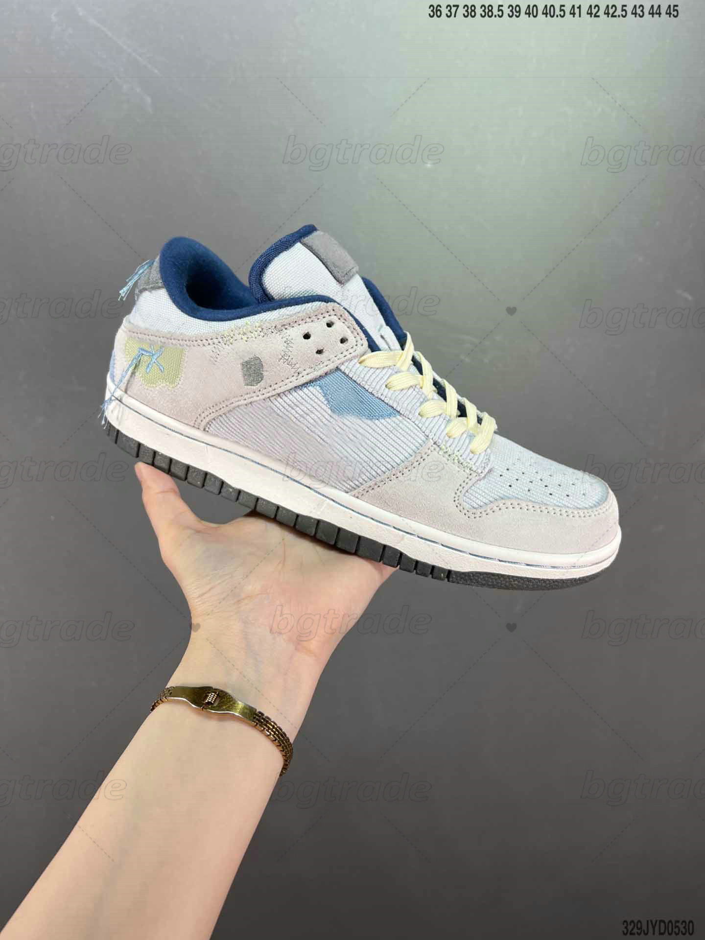 

Mens Womens Low Casual Skateboard Shoes Fashion WMNS Bright Side Running Trainers Designer Corduroy Outdoor Sports Sneakers