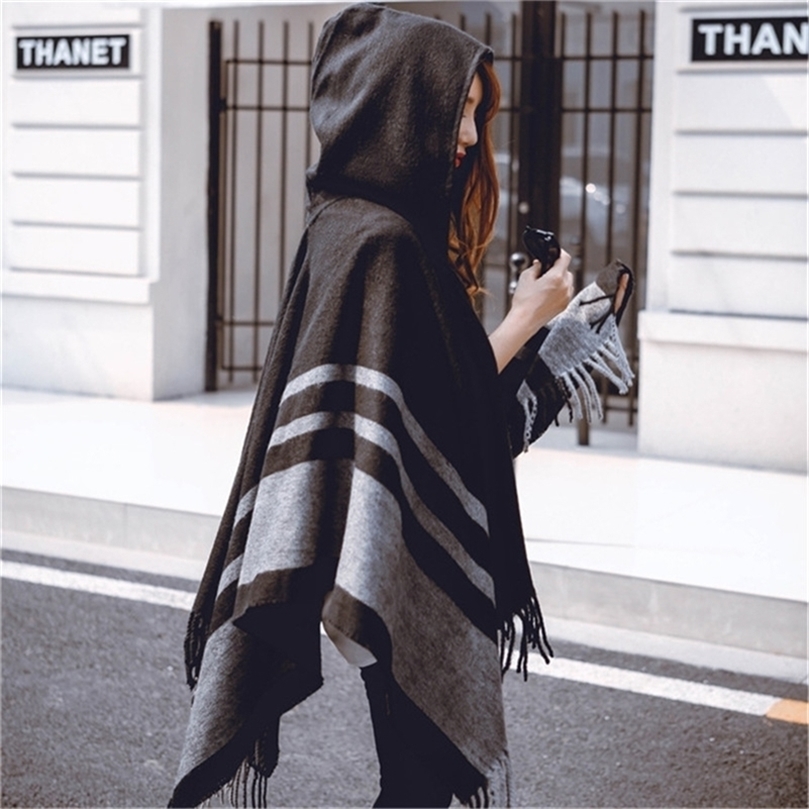 

Fashion Oversized Shawls Warm Winter Hooded Wrap Cashmere Poncho Plaid Capes Outwear Cardigans Sweater Coat Tassel 201214