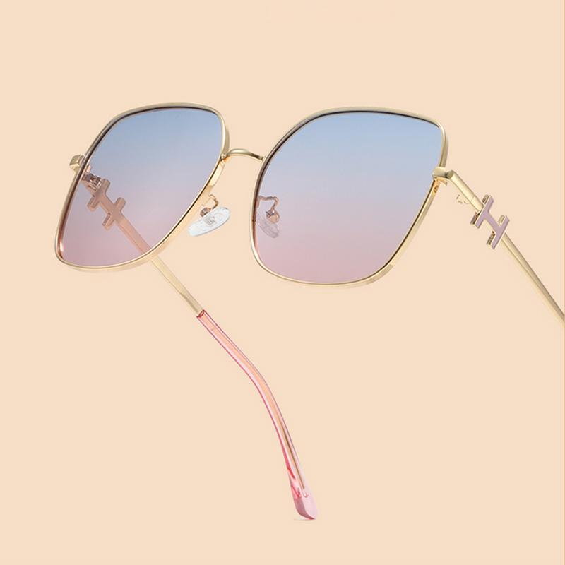 

Sunglasses Women's Fashion Polarized UV400 Lens Retro Luxury Crystal Ladies Eyewear Brand Designer Sun Glasses For Female S312Sunglasses