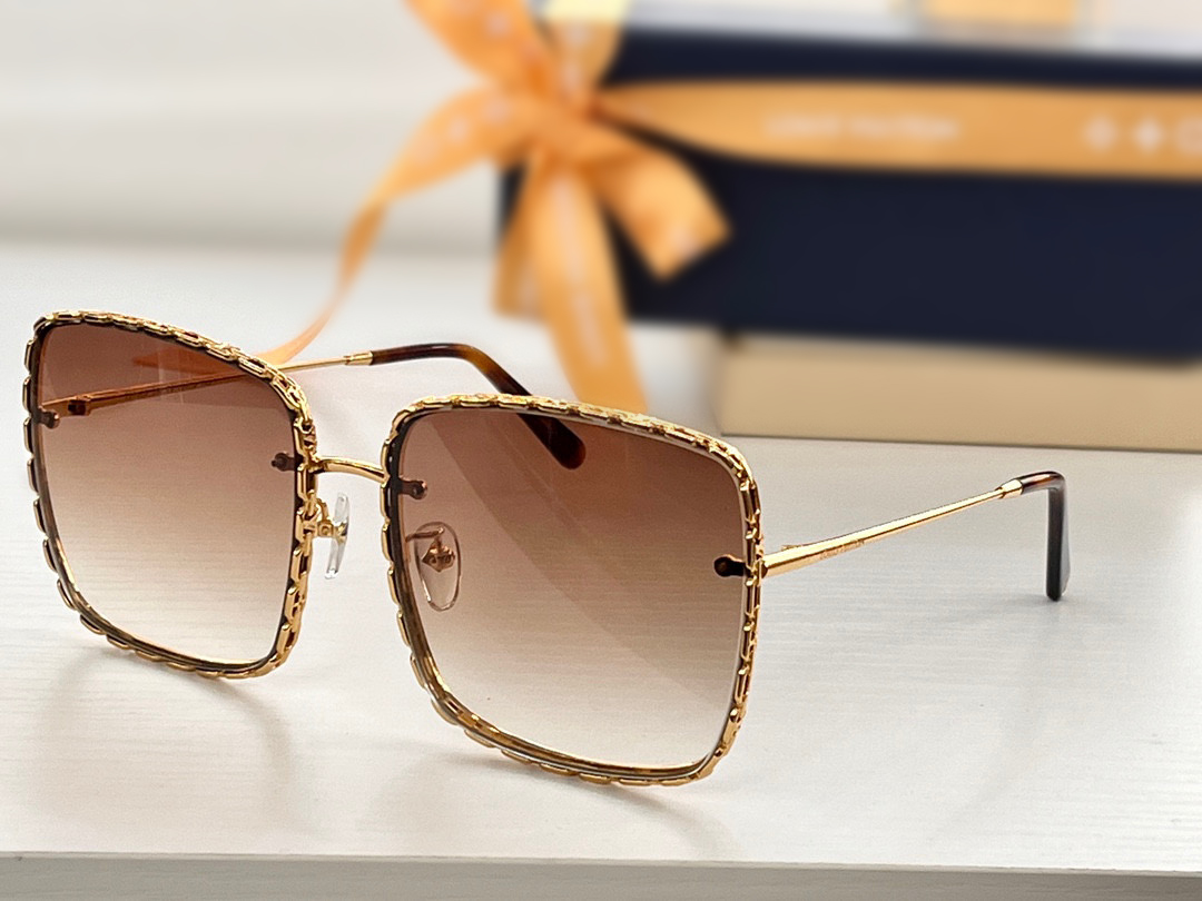 

Sunglasses For Women Men Summer 00026 Style Anti-Ultraviolet Retro Plate Square Frame Fashion Eyeglasses Random Box