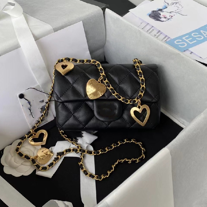 

7A top autumn and winter new designer luxury women's bag 22B metal love pendant peach heart leather mini sweet one-shoulder crossbody fashion chain bag engraved box