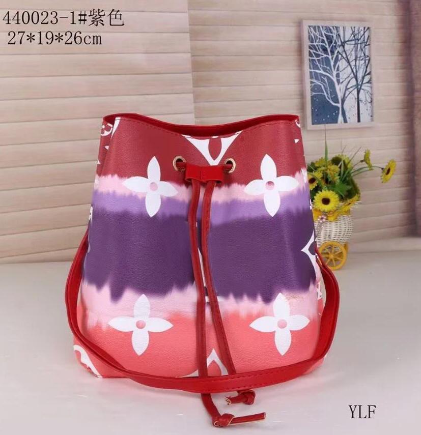 

GGs LVs YSLs louiseity viutonity VUTTONS Top quality Evening Bag Fashion womens Luxurys designers Shoulder Bags Handbags wallet Clutch package Handbag purses, Size