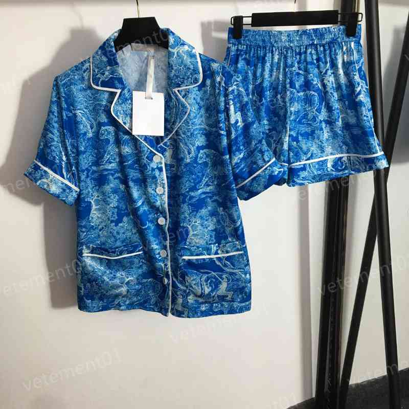 

Womens Two Piece Pants Blue Embroidered Print Lapel Button Cardigan Short Sleeve Polo Shirt And Shorts 2 Piece Sets Women Designer Tracksuits